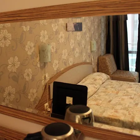 Къща За Гости Иглика Guest house